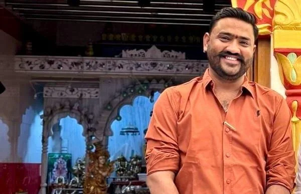 Astrologer Anil Purohit